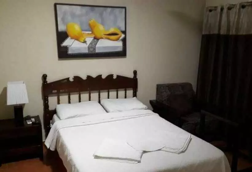 هاستل Residencia Leones De Castilla