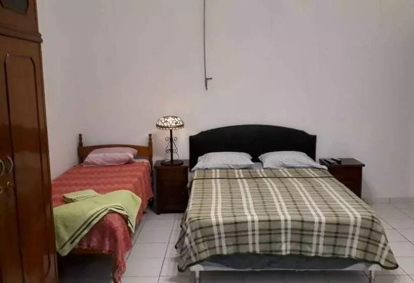 هاستل Residencia Leones De Castilla