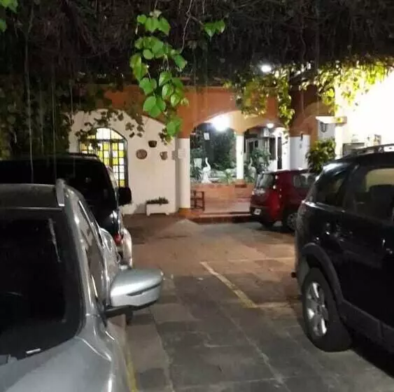 هاستل Residencia Leones De Castilla