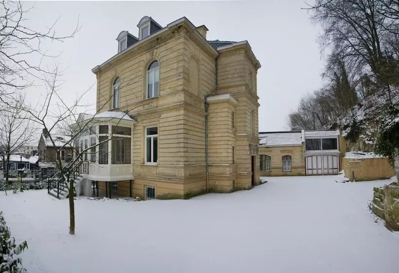 ホテル Villa Valkenburg