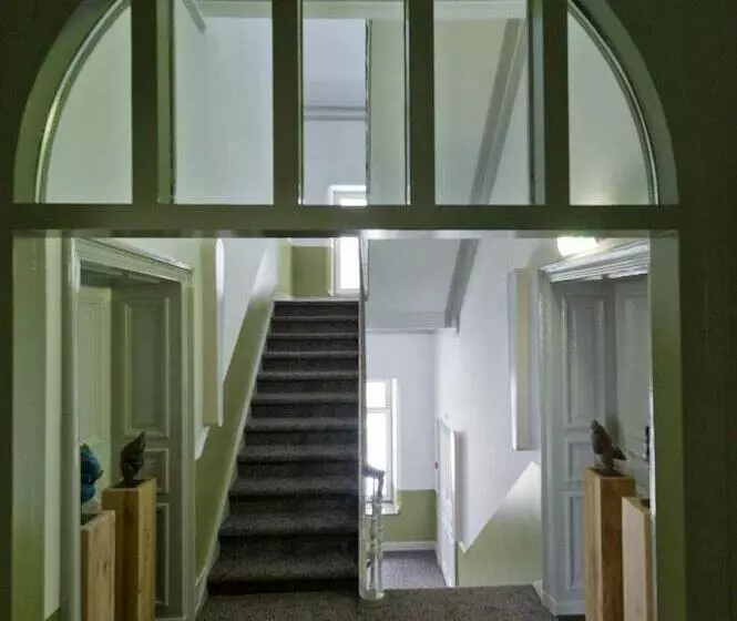 ホテル Villa Valkenburg