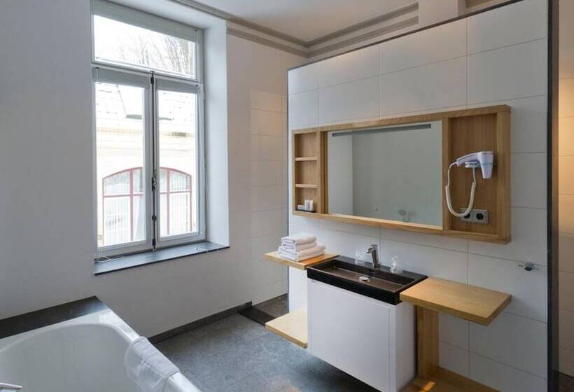 ホテル Villa Valkenburg