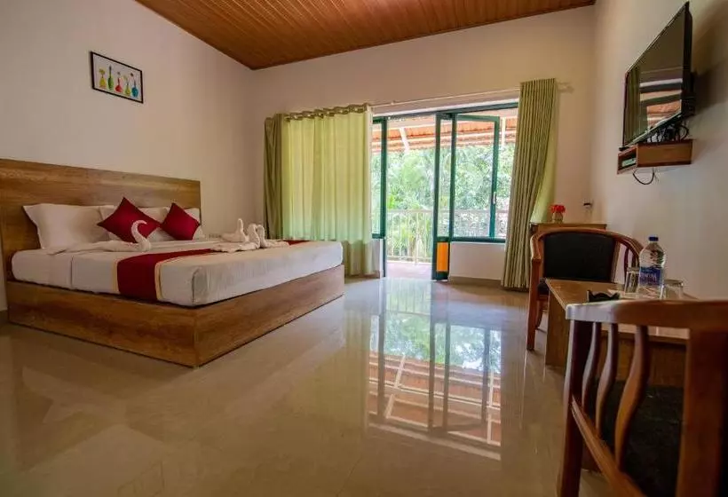 Orchid Trails Resort