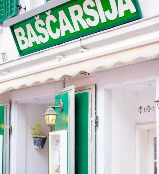 پانسیون Baščaršija Apartments & Rooms