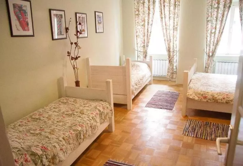 پانسیون Baščaršija Apartments & Rooms