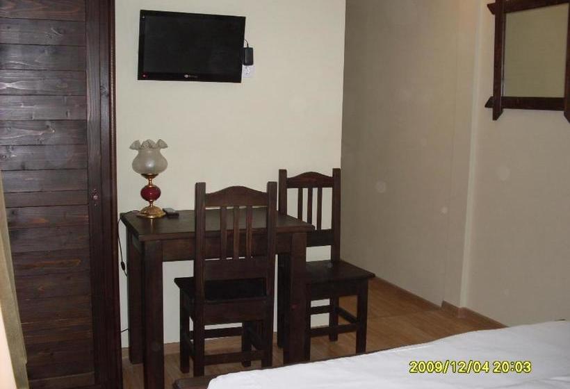 פנסיון Casa Oana