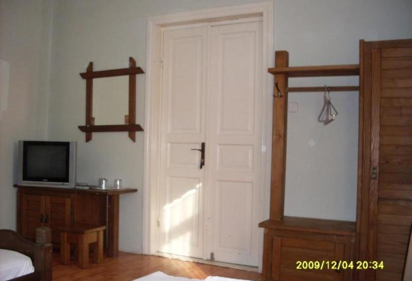 פנסיון Casa Oana