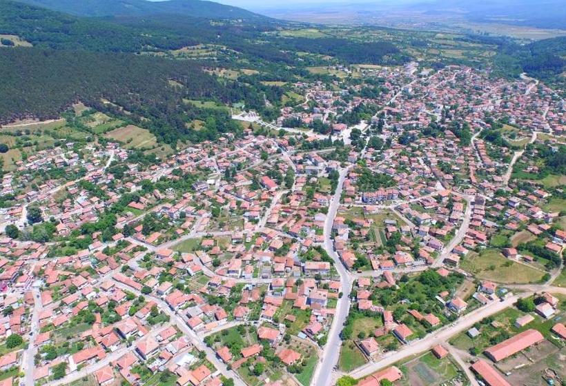 פנסיון Mania Guest House