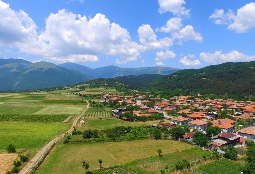 פנסיון Mania Guest House