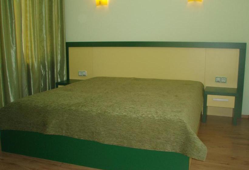 פנסיון Mania Guest House