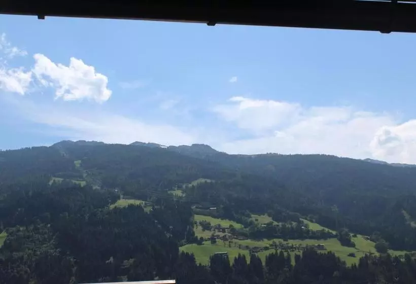 ペンション Gästehaus Braunegger