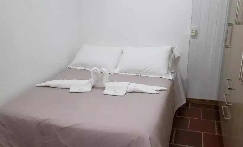 Majatalo Nova Pousada Mikas