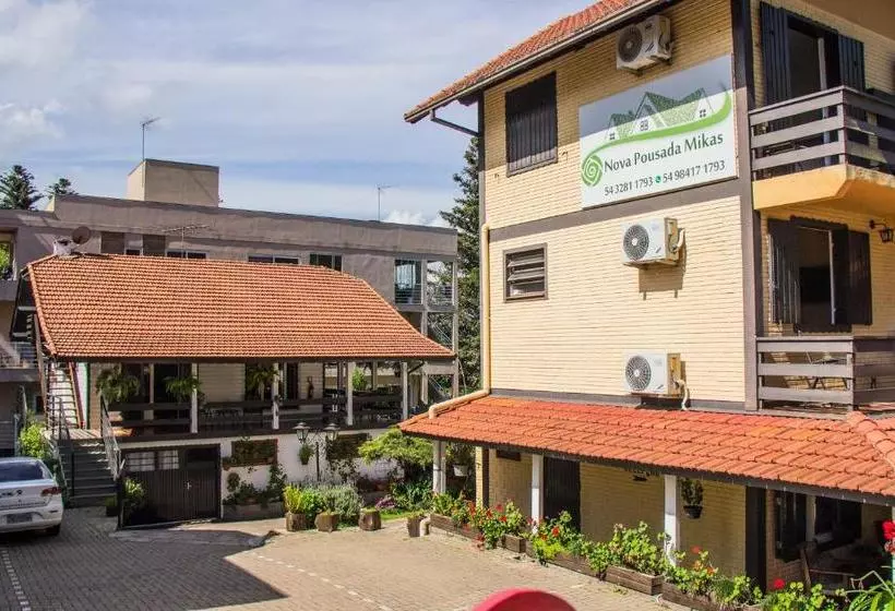 Majatalo Nova Pousada Mikas