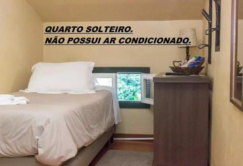 Majatalo Nova Pousada Mikas