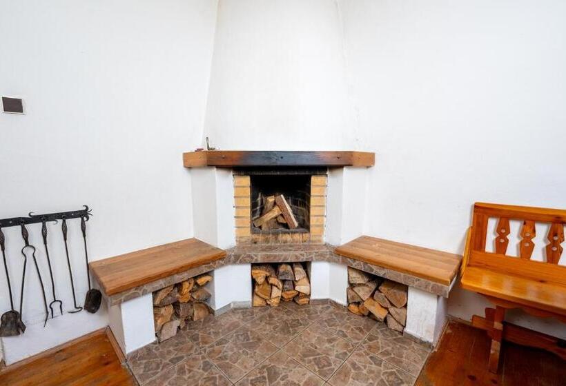 פנסיון Penzion Pod Pralesem