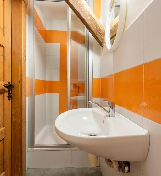 פנסיון Penzion Pod Pralesem