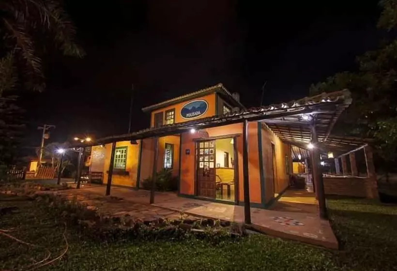 ペンション Pousada Monte Azul