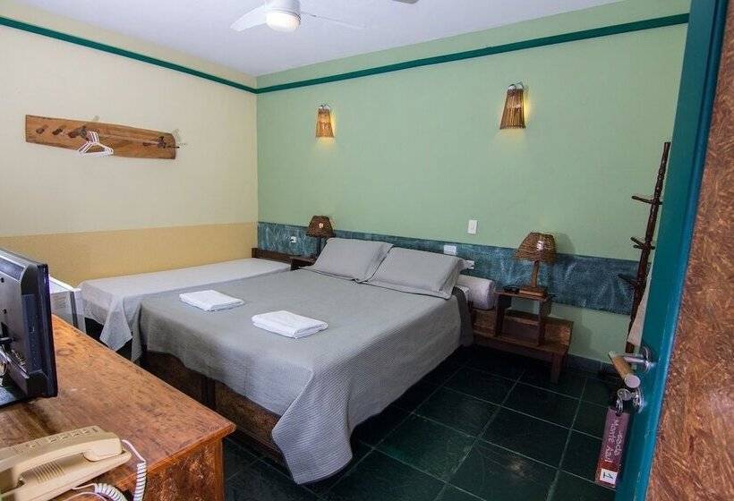 پانسیون Pousada Monte Azul