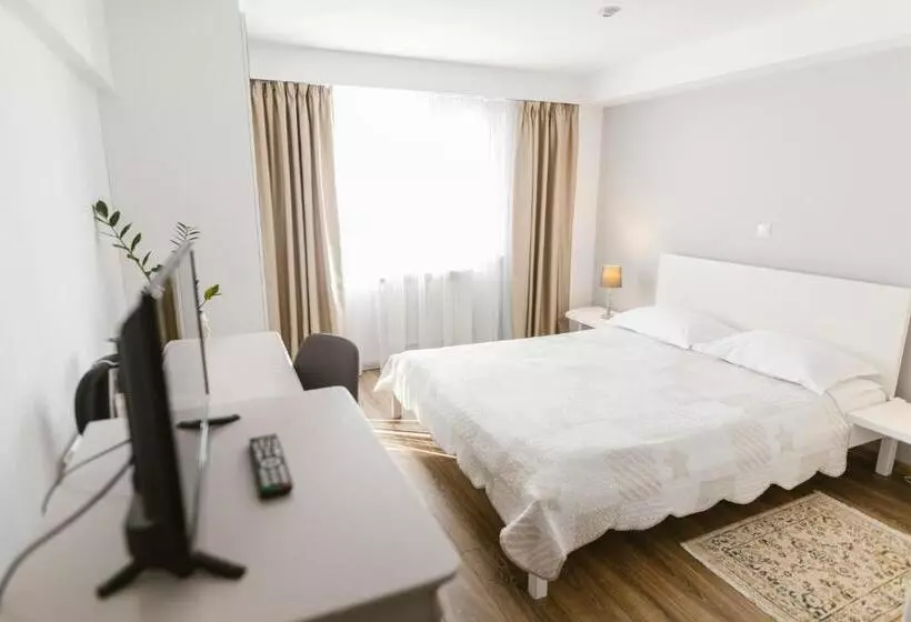 ペンション Villa Helvetia