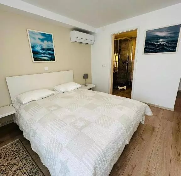 ペンション Villa Helvetia