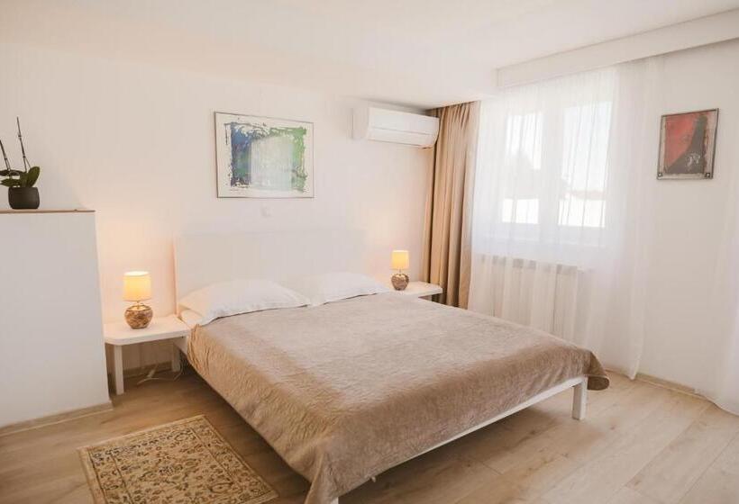 پانسیون Villa Helvetia