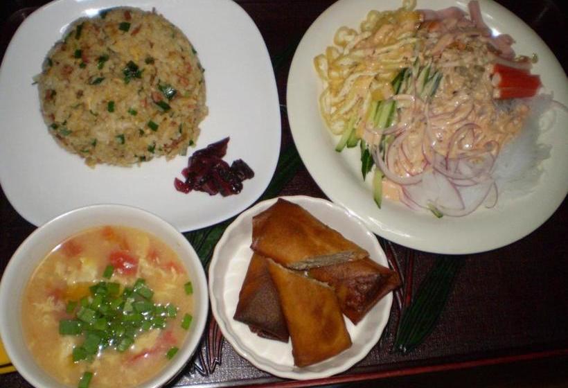 بنسيون Wataya Inn