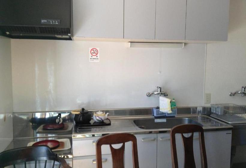 بنسيون Wataya Inn