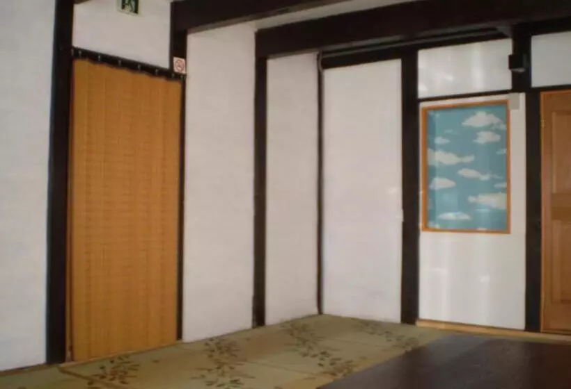 ペンション Wataya Inn