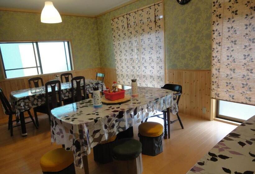 بنسيون Wataya Inn