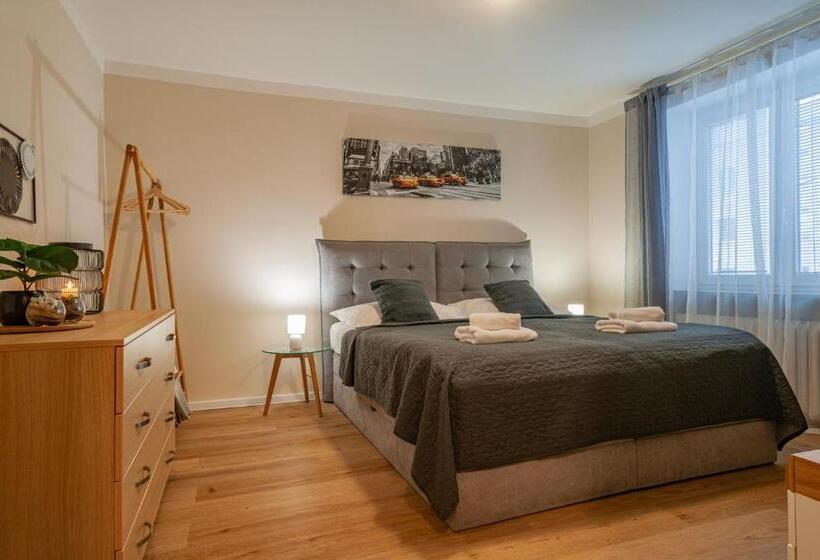 Sting Apartments Havířov