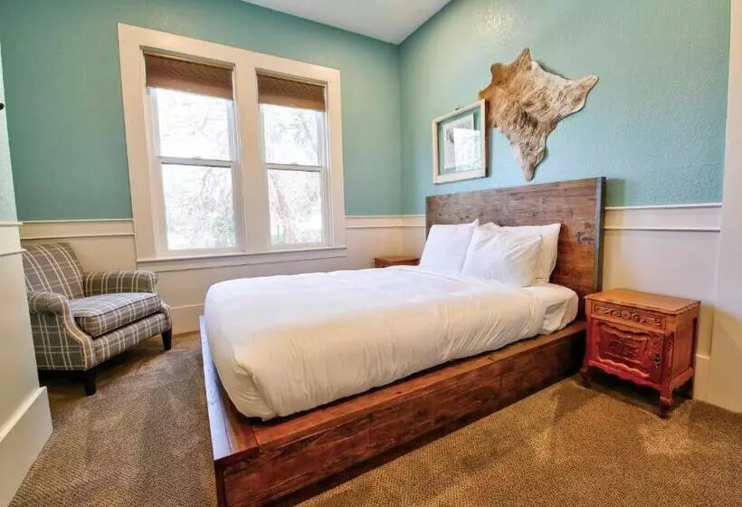 Retkeilymaja The Groveland