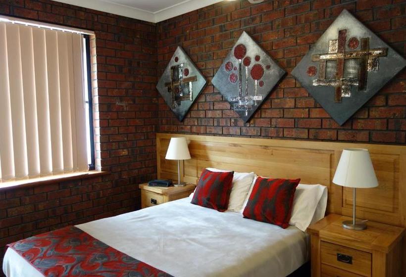 Glenelg Gateway Apartments