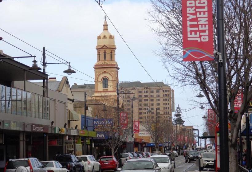Glenelg Gateway Apartments
