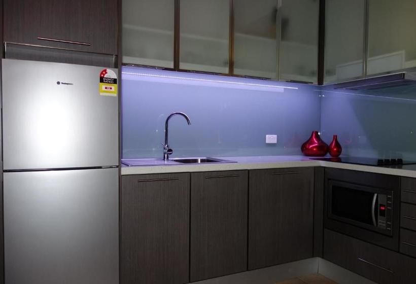 Glenelg Gateway Apartments