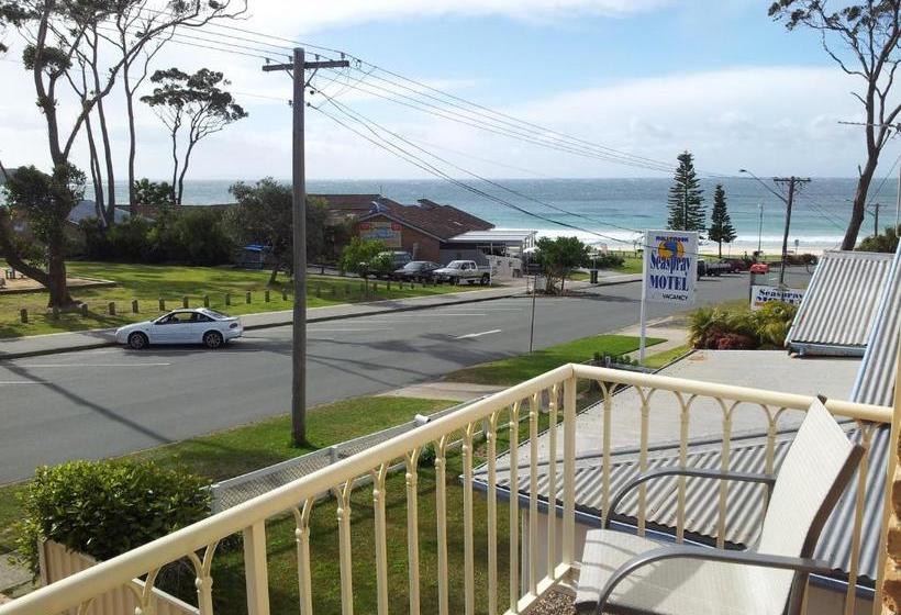 Mollymook Surfbeach Motel & Apartments