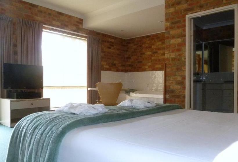 Mollymook Surfbeach Motel & Apartments