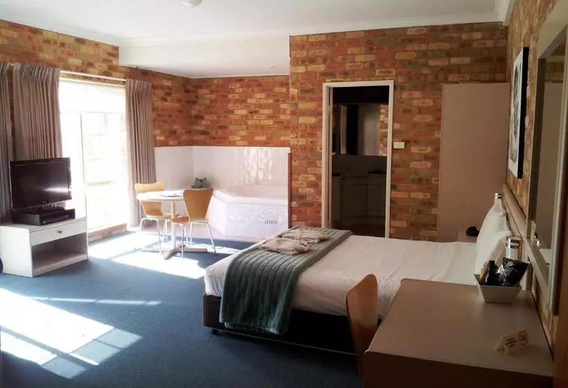 Mollymook Surfbeach Motel & Apartments