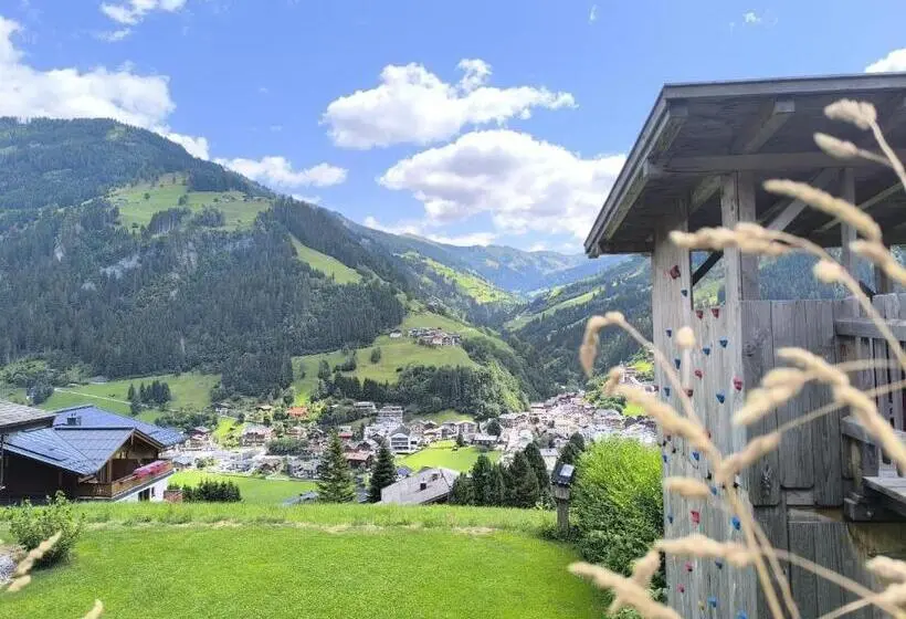Panorama Pension