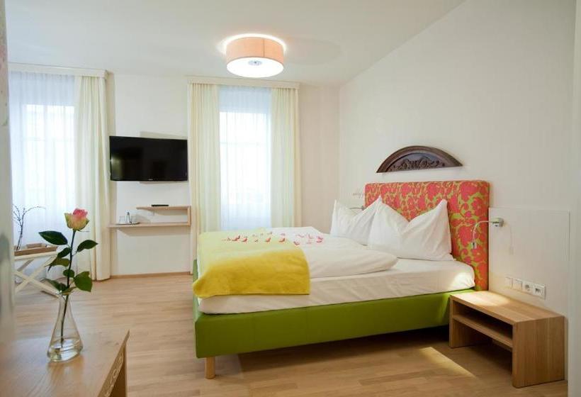 ペンション Gasthof Restaurant Zum Brauhaus