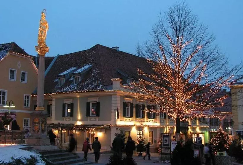 Majatalo Gasthof Restaurant Zum Brauhaus