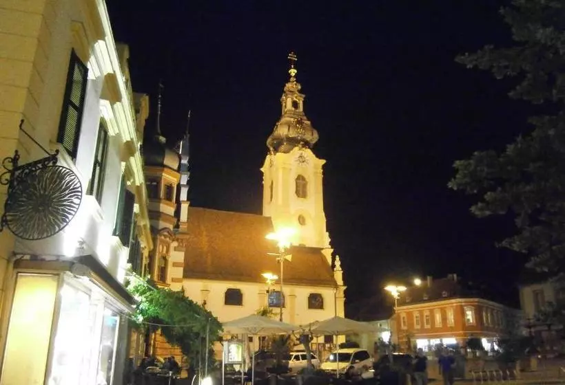 Majatalo Gasthof Restaurant Zum Brauhaus