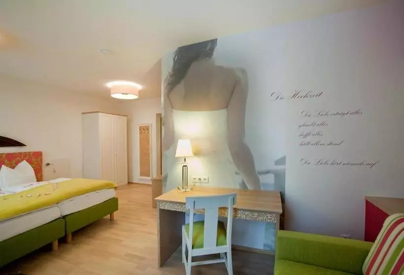 Majatalo Gasthof Restaurant Zum Brauhaus