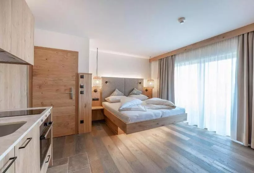 ペンション Löckerwirt