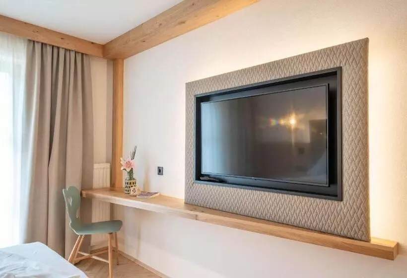 ペンション Löckerwirt