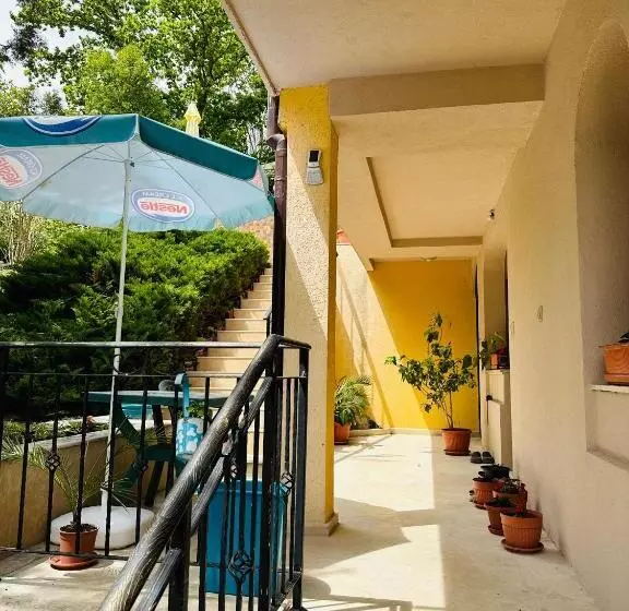 Majatalo Villa Mari Guest Rooms