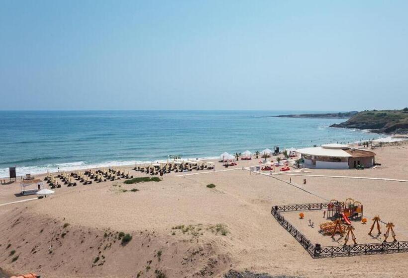 Seagarden Villa Resort