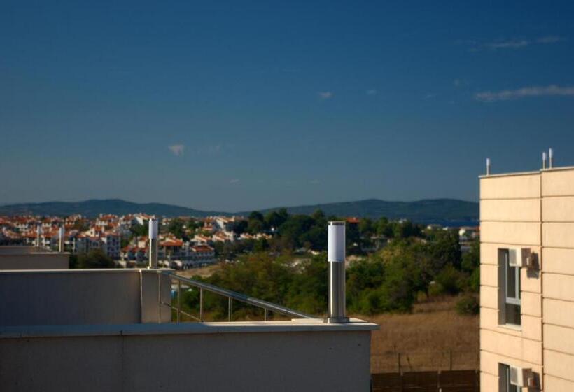 Seagarden Villa Resort