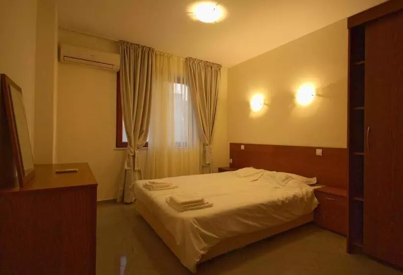 Seagarden Villa Resort
