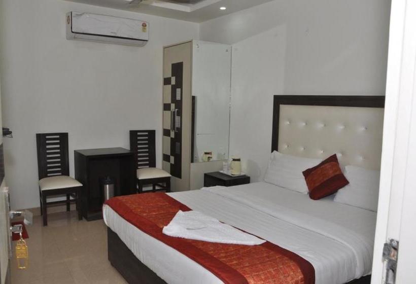 בית מלון כפרי Al Gulzar