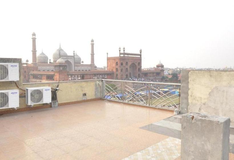 בית מלון כפרי Al Gulzar